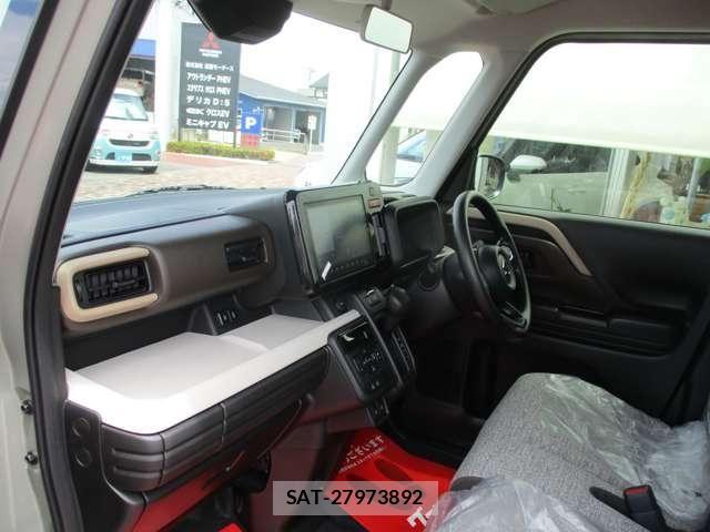 Suzuki SPACIA 2025-08 8038347-7
