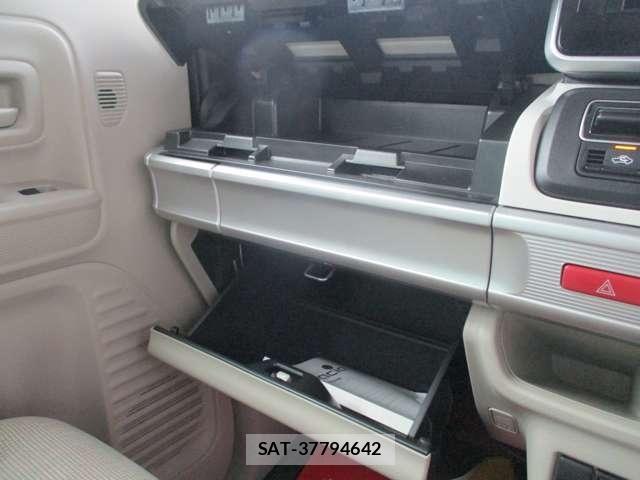 Suzuki SPACIA 2019-12 8038359-27