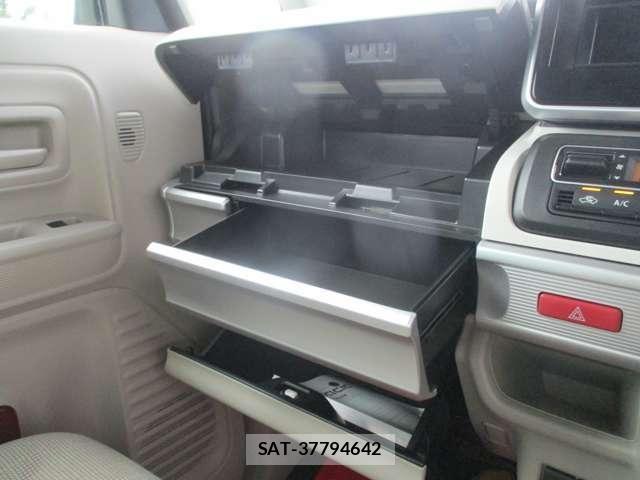 Suzuki SPACIA 2019-12 8038359-28