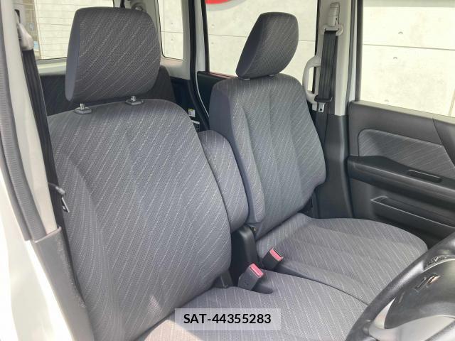 Suzuki SPACIA 2017-11 8038363-20