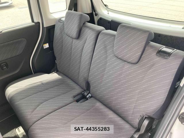 Suzuki SPACIA 2017-11 8038363-24