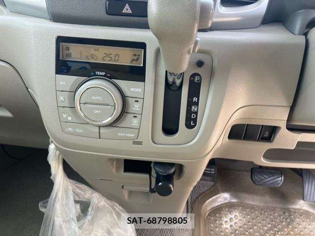 Suzuki SPACIA 2013-09 8038368-14