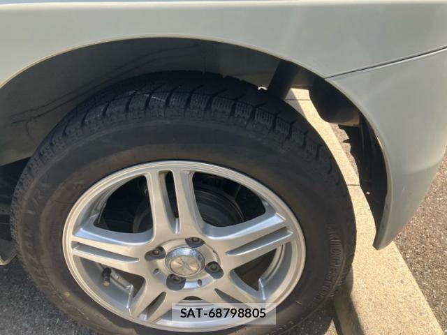 Suzuki SPACIA 2013-09 8038368-4