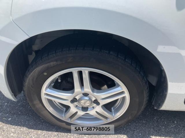 Suzuki SPACIA 2013-09 8038368-5