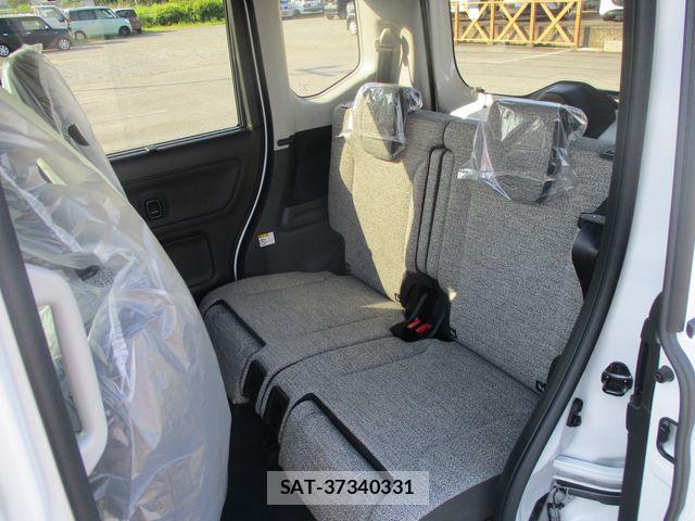 Suzuki SPACIA 2026-06 8038348-6