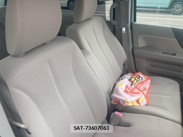 Suzuki SPACIA 2013-10 8075651-11