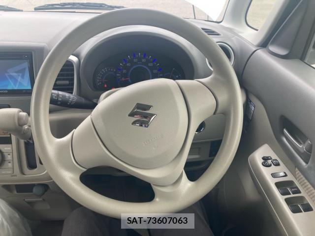 Suzuki SPACIA 2013-10 8075651-14