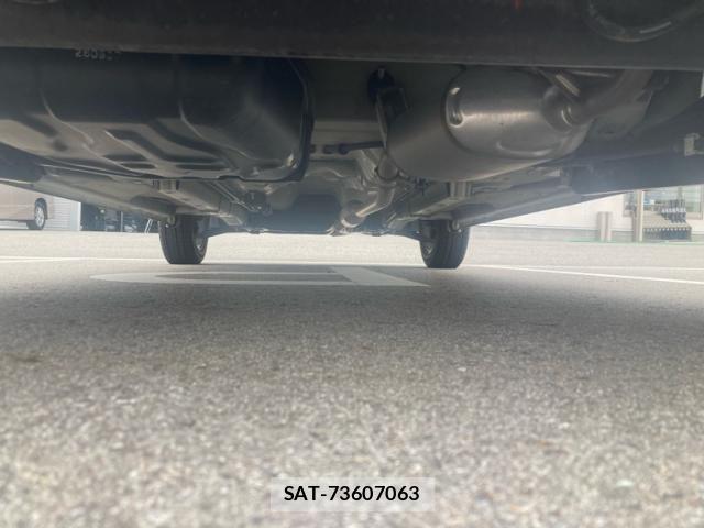 Suzuki SPACIA 2013-10 8075651-6