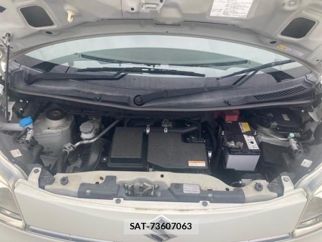 Suzuki SPACIA 2013-10 8075651-7