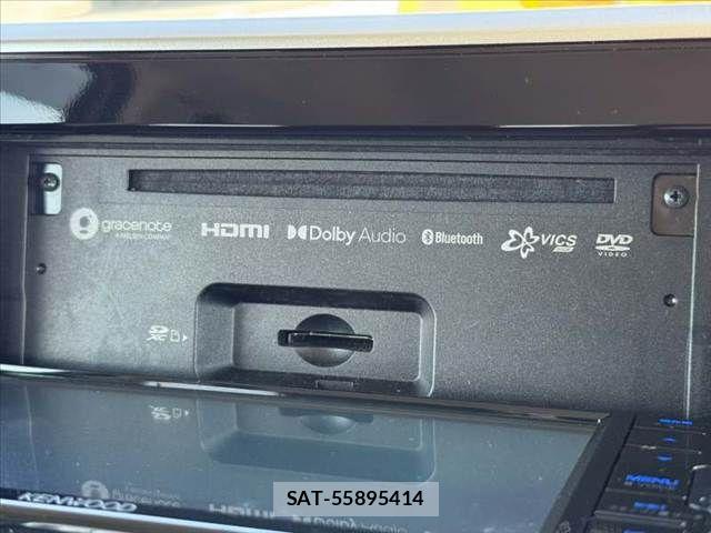 Suzuki SPACIA 2023-09 8075645-21