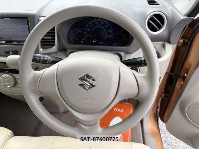 Suzuki SPACIA 2013-07 8075650-6