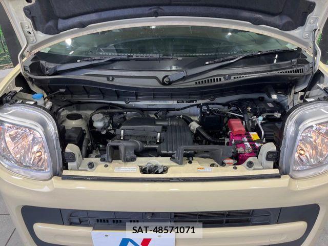 Suzuki SPACIA 2018-09 8075647-17