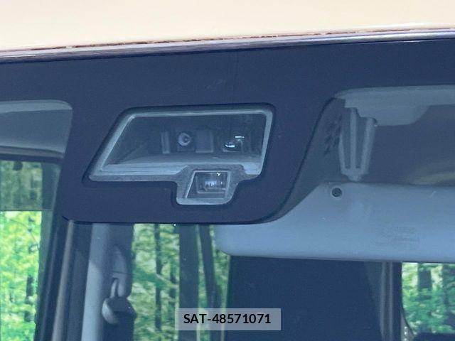 Suzuki SPACIA 2018-09 8075647-4