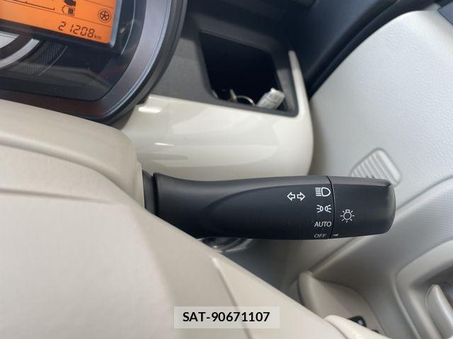 Suzuki SPACIA 2019-03 8075637-11