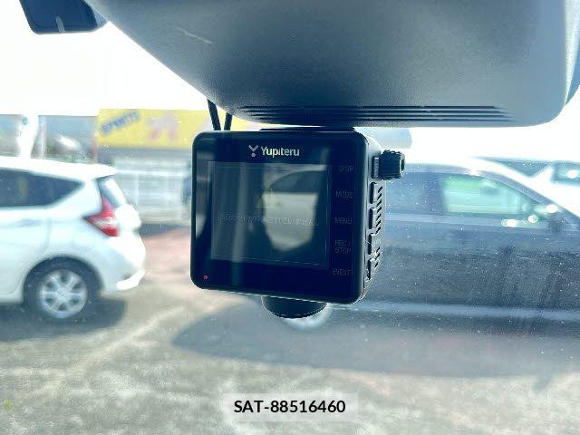 Suzuki SPACIA 2019-02 8075639-10