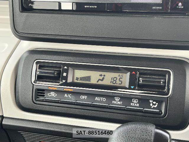 Suzuki SPACIA 2019-02 8075639-14