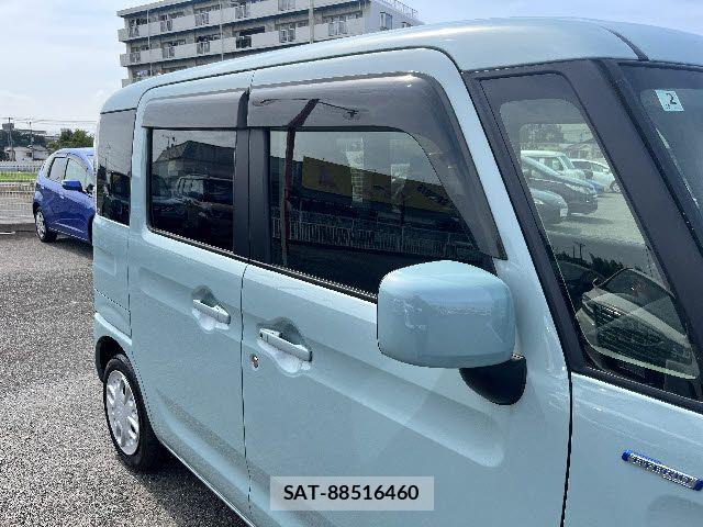 Suzuki SPACIA 2019-02 8075639-24