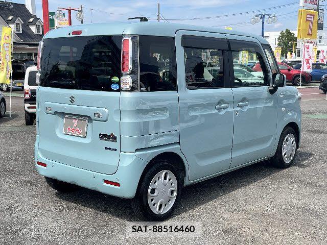 Suzuki SPACIA 2019-02 8075639-2