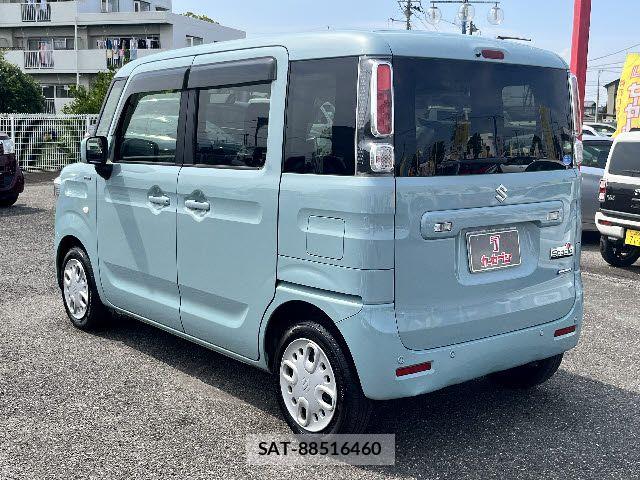 Suzuki SPACIA 2019-02 8075639-8