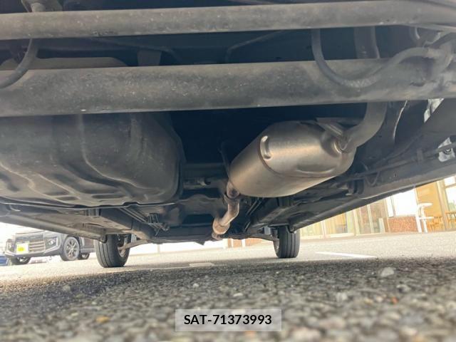 Suzuki SPACIA 2013-07 8101955-7