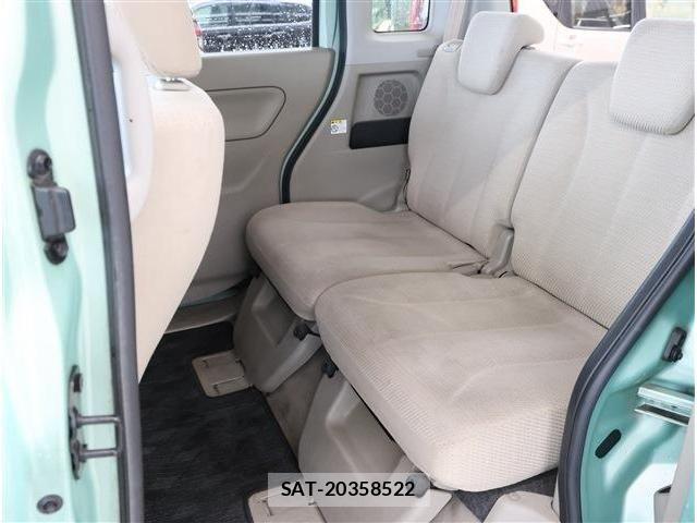 Suzuki SPACIA 2013-04 8101952-11