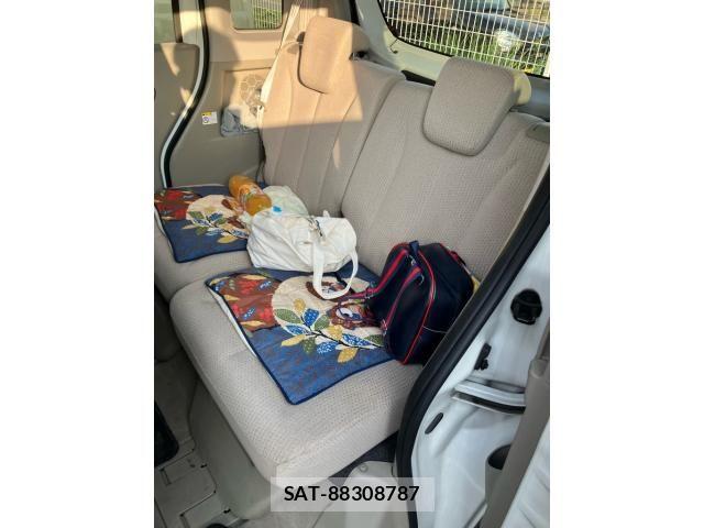 Suzuki SPACIA 2015-11 8101954-10