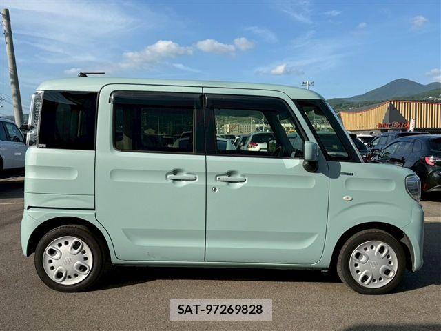 Suzuki SPACIA 2019-05 8101950-9