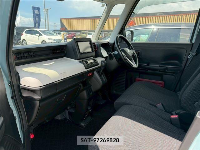 Suzuki SPACIA 2019-05 8101950-11