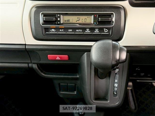 Suzuki SPACIA 2019-05 8101950-22