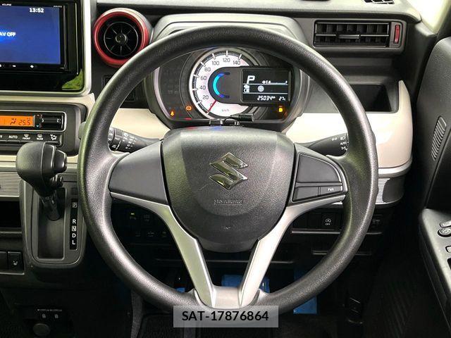Suzuki SPACIA 2022-03 8132438-11