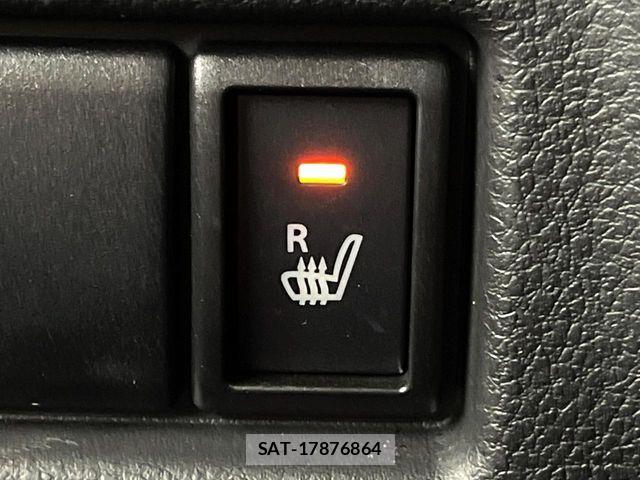 Suzuki SPACIA 2022-03 8132438-5