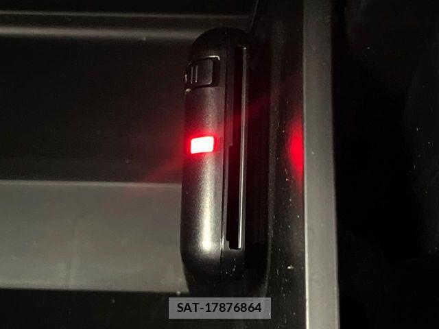Suzuki SPACIA 2022-03 8132438-7