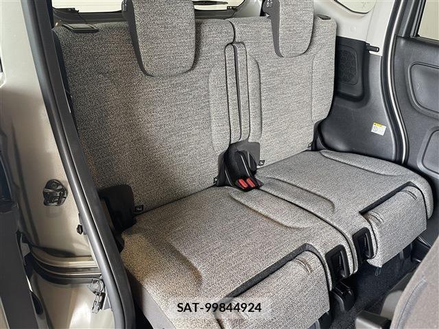 Suzuki SPACIA 2024-06 8132443-26