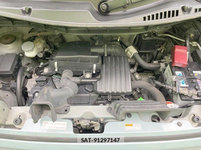 Suzuki SPACIA 2019-12 8132446-17