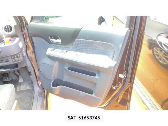 Suzuki SPACIA 2014-11 8132449-15
