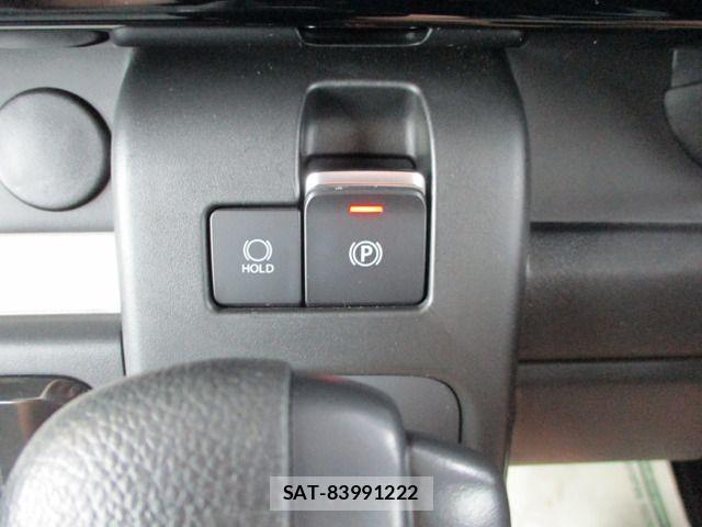 Suzuki SPACIA 2024-06 8146716-18