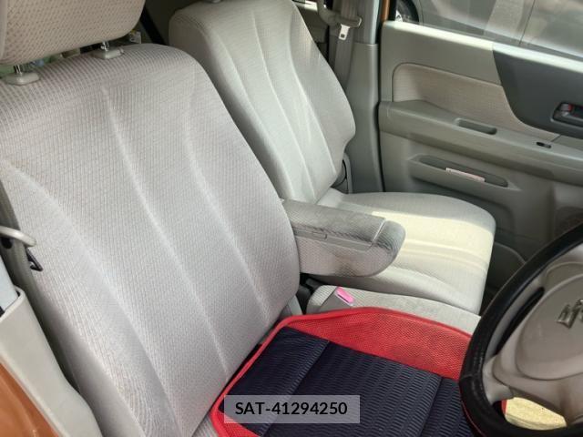 Suzuki SPACIA 2013-10 8146734-12