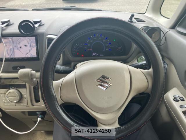 Suzuki SPACIA 2013-10 8146734-13
