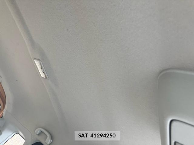 Suzuki SPACIA 2013-10 8146734-18