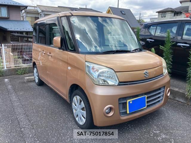Suzuki SPACIA 2013-12 8146735-0