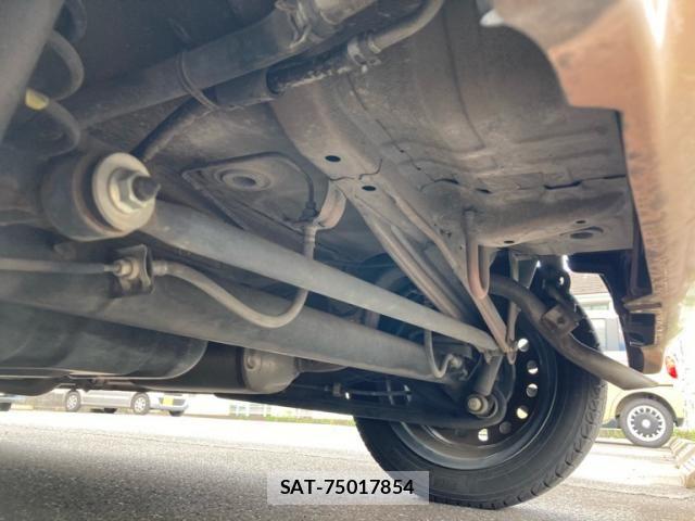 Suzuki SPACIA 2013-12 8146735-10