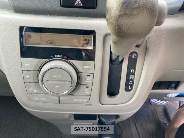 Suzuki SPACIA 2013-12 8146735-23