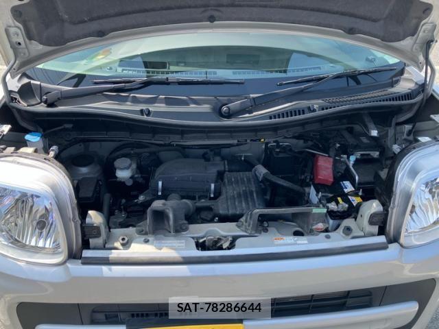 Suzuki SPACIA 2018-02 8159248-14