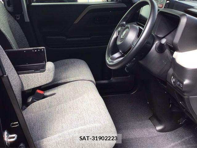 Suzuki SPACIA 2025-06 8210285-6