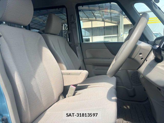 Suzuki SPACIA 2013-09 8210311-14