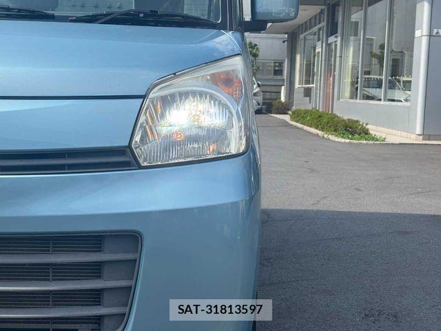 Suzuki SPACIA 2013-09 8210311-23