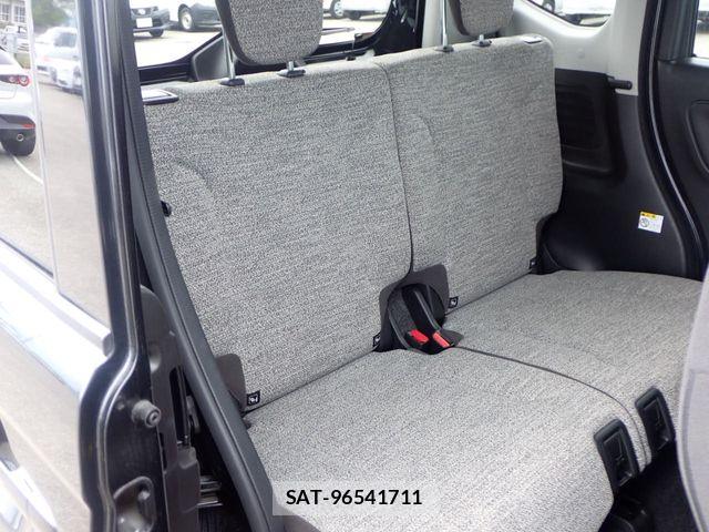Suzuki SPACIA 2024-04 8210282-21