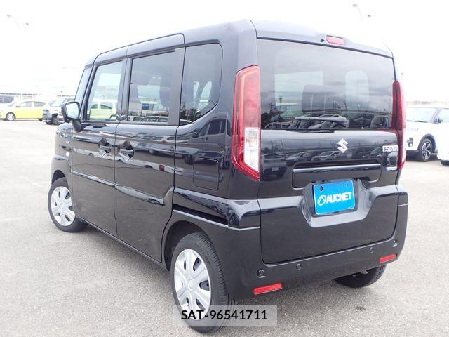 Suzuki SPACIA 2024-04 8210282-2