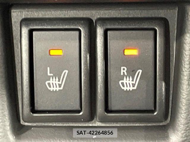 Suzuki SPACIA 2025-12 8210284-5