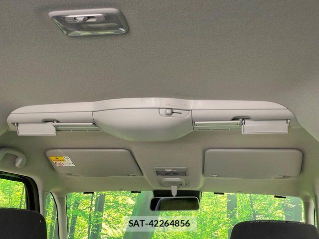 Suzuki SPACIA 2025-12 8210284-6